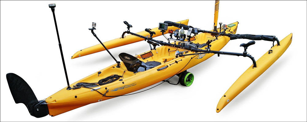 fishing kayak with additional supports
