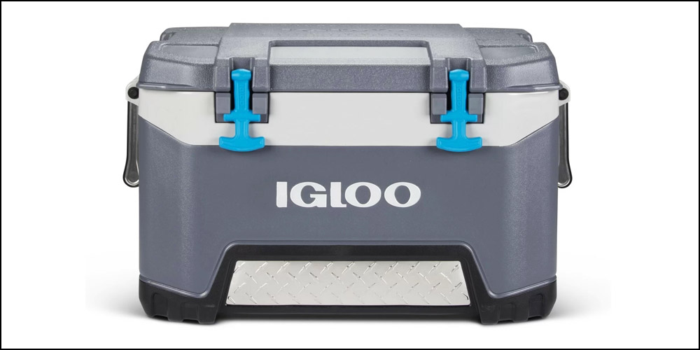 Igloo BMX 52 cooler for fishing